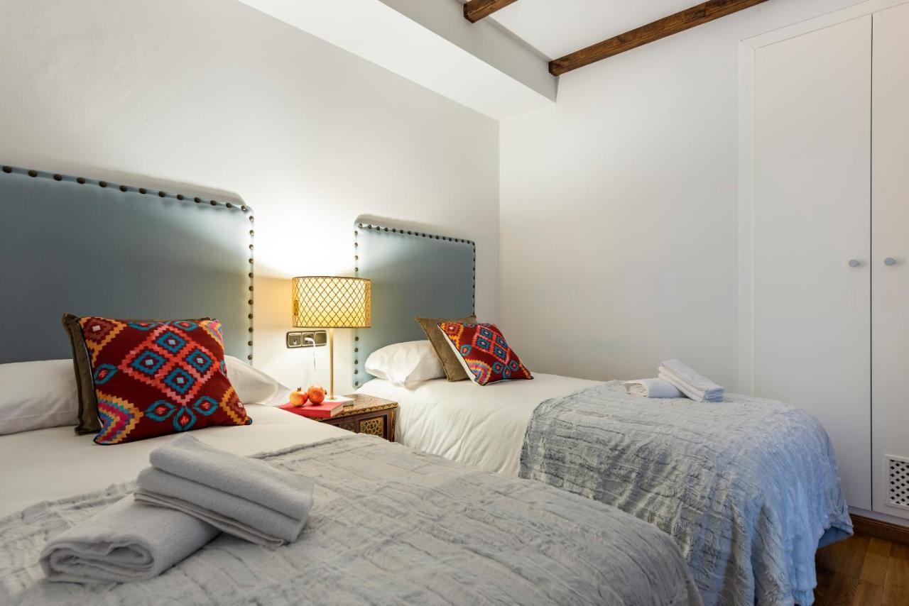 Genteel Home Bib Rambla Granada Bagian luar foto